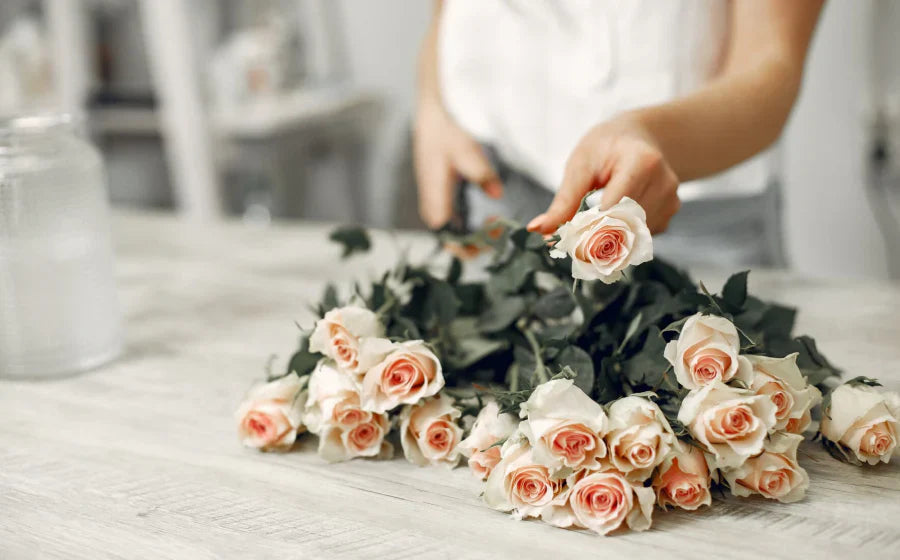 How to Keep a Flower Bouquet Fresh at Home: Best Tips and Tricks