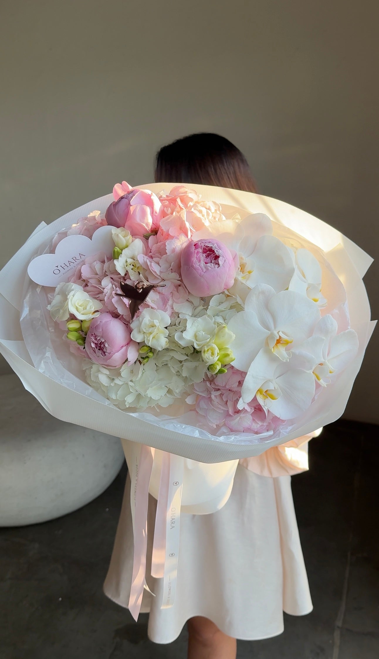 Delicate peony mix & orchid